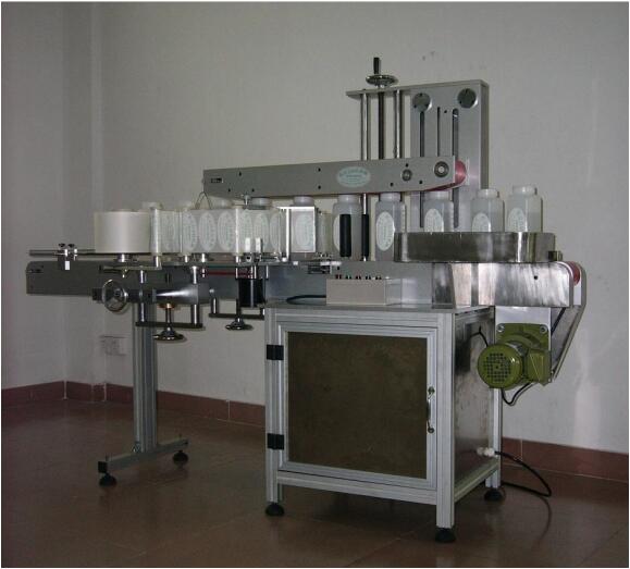 全自動(dòng)貼標(biāo)簽機(jī)